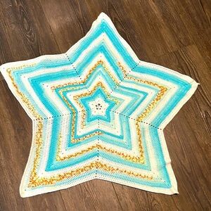 Crochet star fish small blanket baby blanket decorative throw hand made 3’x3’